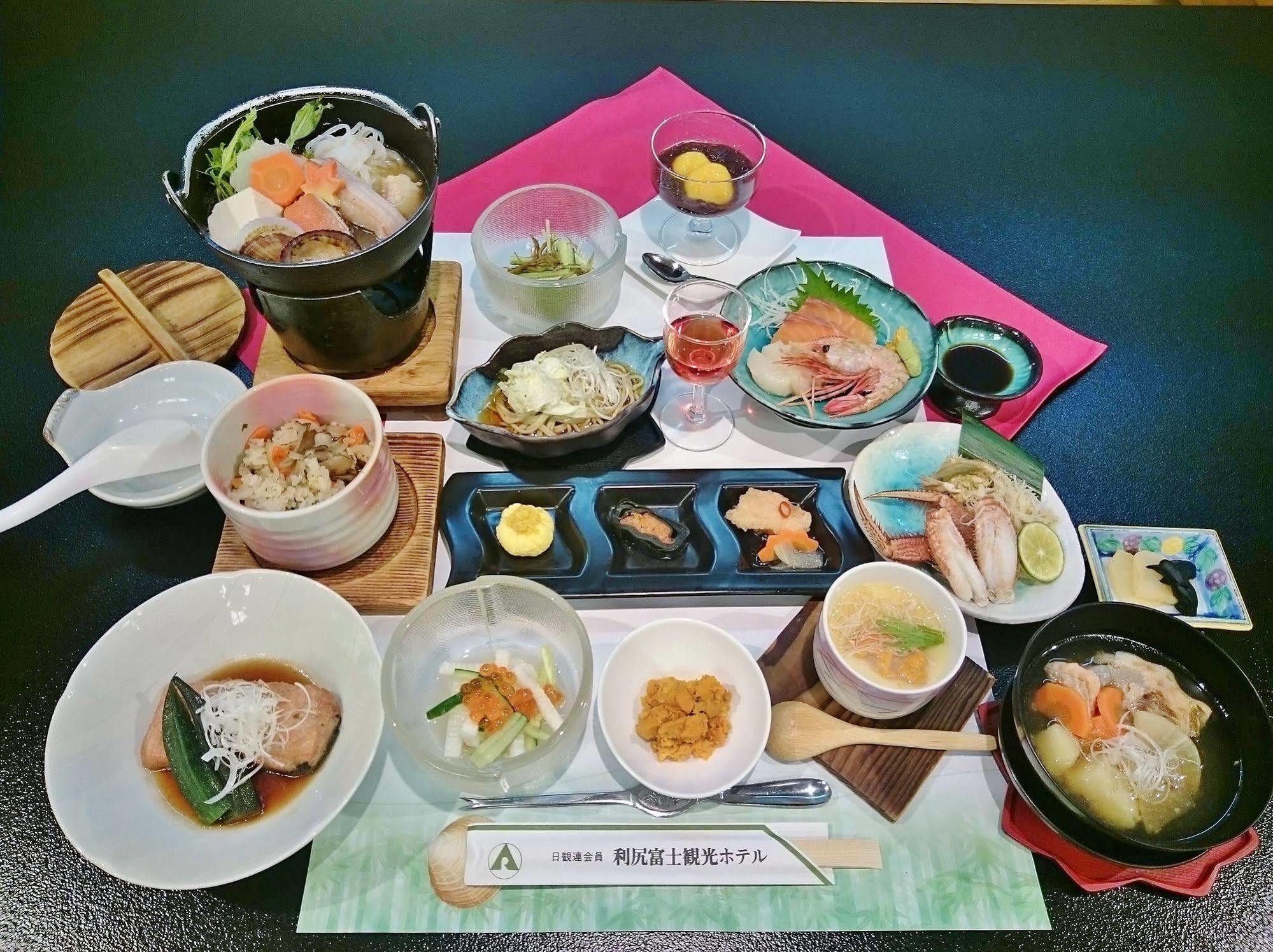 Rishiri Fuji Kanko Hotel Екстер'єр фото